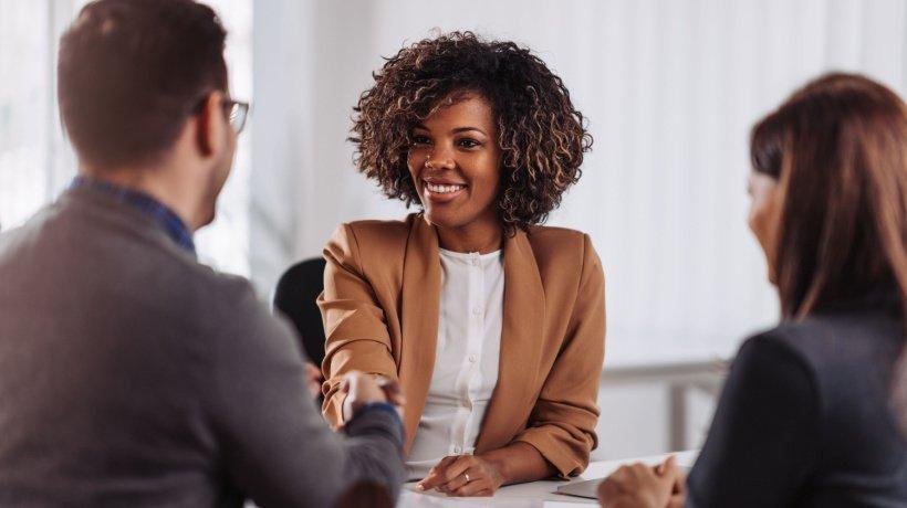 39 Strengths and Weaknesses To Discuss in a Job Interview